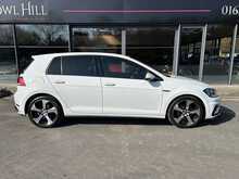 Volkswagen Golf TDI BlueMotion Tech R-Line 