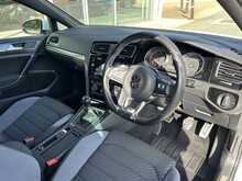 Volkswagen Golf TDI BlueMotion Tech R-Line 