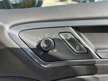Volkswagen Golf TDI BlueMotion Tech R-Line 