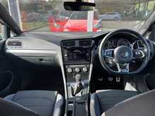 Volkswagen Golf TDI BlueMotion Tech R-Line 