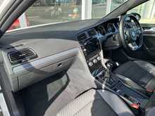 Volkswagen Golf TDI BlueMotion Tech R-Line 