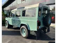 Land Rover 110  