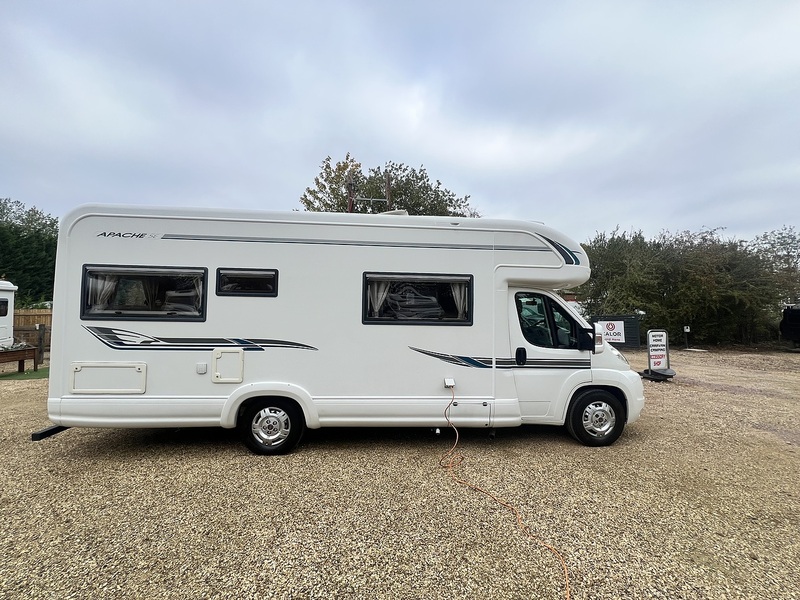 Autotrail 6 Berth 4 Betls Rear large U shaped lounge