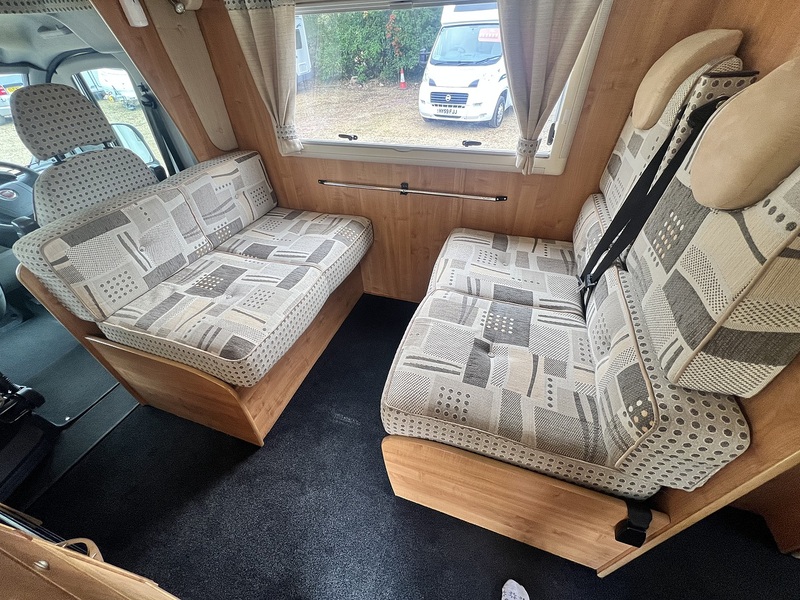 Autotrail 6 Berth 4 Betls Rear large U shaped lounge