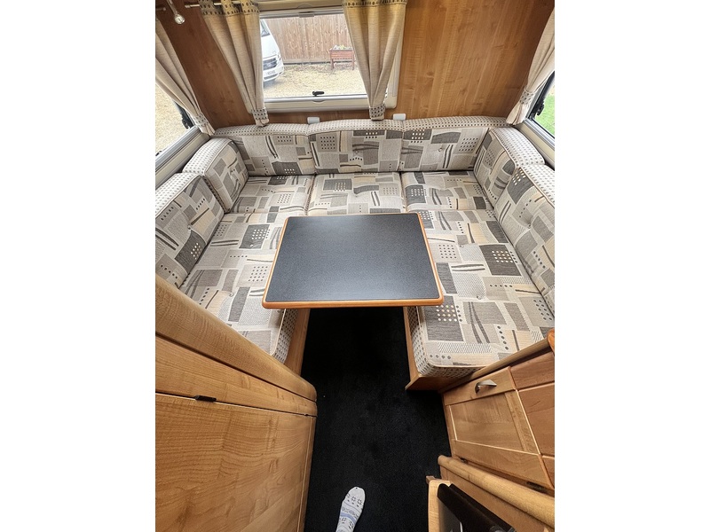 Autotrail 6 Berth 4 Betls Rear large U shaped lounge