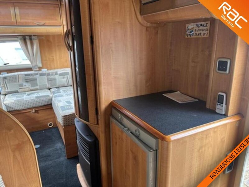 Autotrail 6 Berth 4 Betls Rear large U shaped lounge