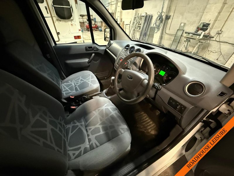 Ford Connect 5 seater crew cab 1.8 4dr Combi Van Manual Diesel