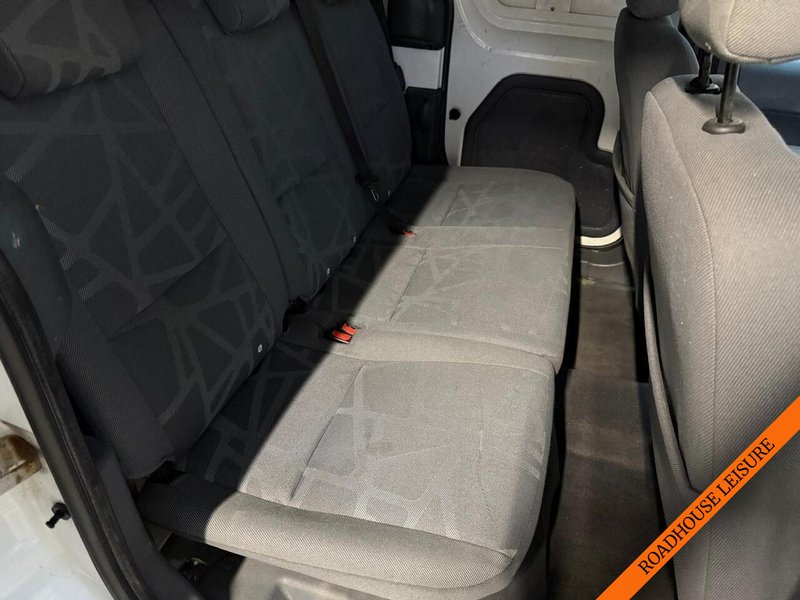 Ford Connect 5 seater crew cab 1.8 4dr Combi Van Manual Diesel