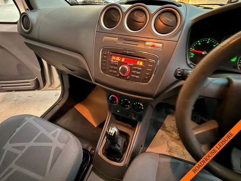 Ford Connect 5 seater crew cab 1.8 4dr Combi Van Manual Diesel