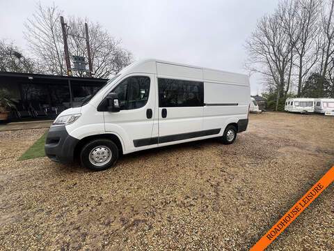 Minibus 9 seats 2.0 5dr Minibus Manual Diesel