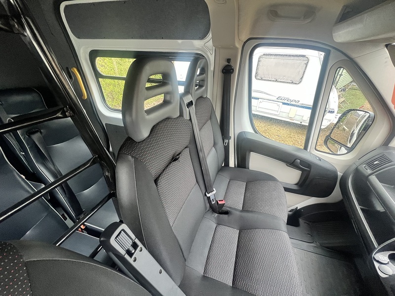 Citroen 9 Seater BlueHDi 35 Enterprise Panel Van L3H2