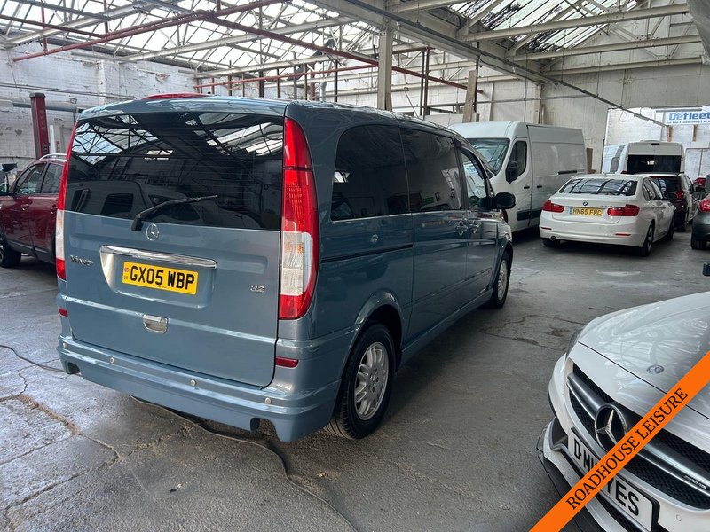 Mercedes 2 Berth 4 Belt Camper 3.2L Automatic, Petrol