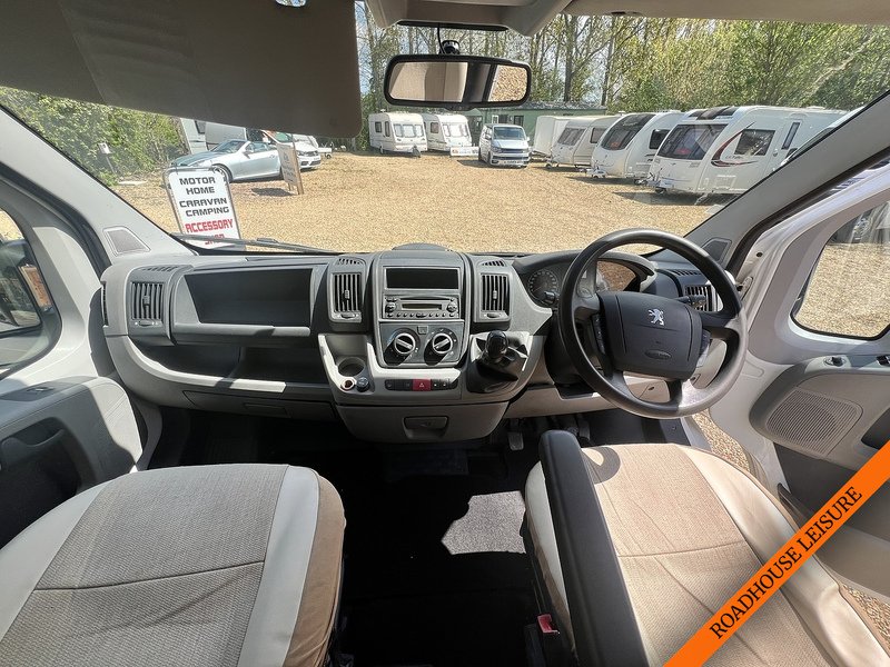 Peugeot 2 Berth Camper with 2 belts & shower room