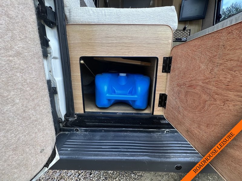 Peugeot 2 Berth Camper with 2 belts & shower room