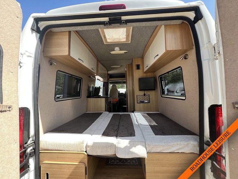 Peugeot 2 Berth Camper with 2 belts & shower room