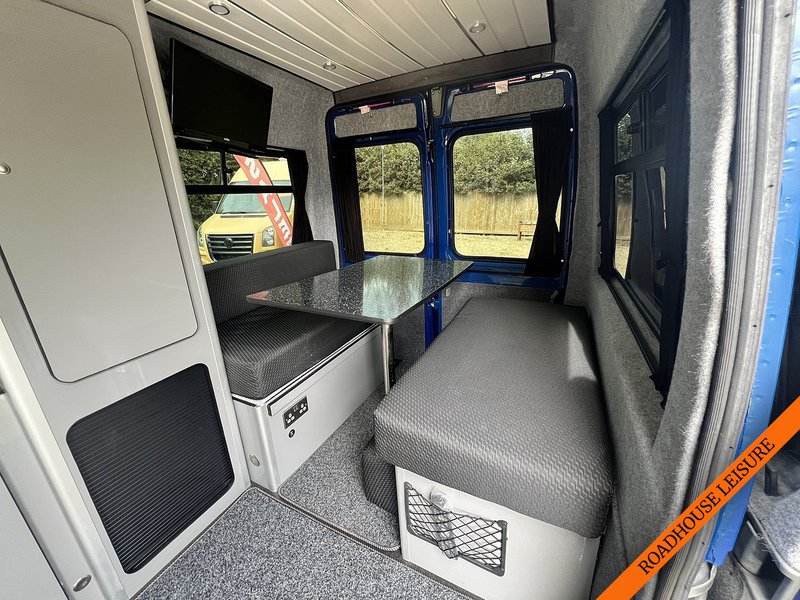 Citroen 2 Berth with 2 seatbelts LWB