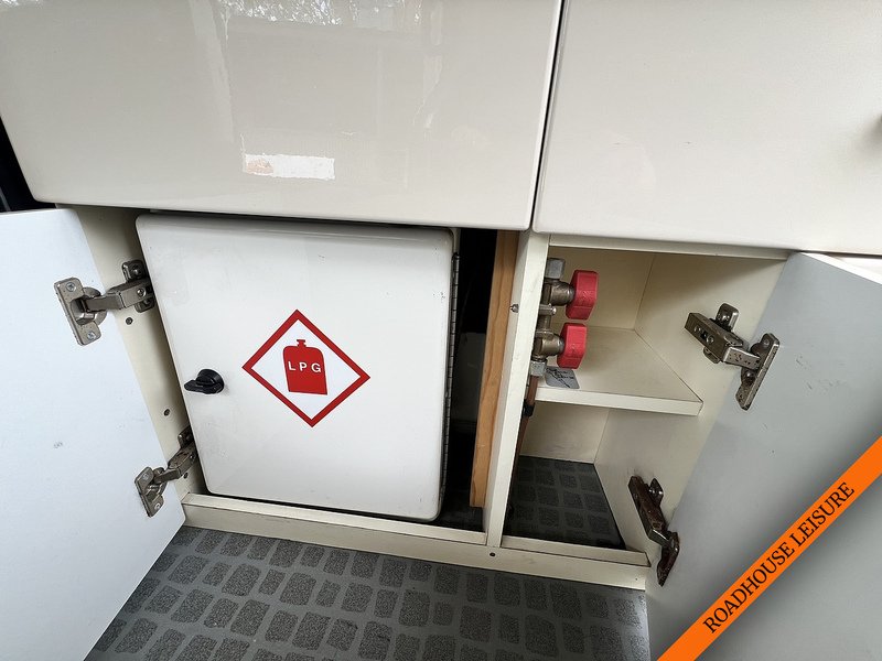 Romahome 1 Berth Camper 3 belts 1.4 3dr Panel Van Manual Diesel