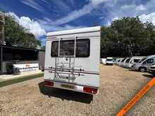 Compass Avantgarde 400 4 Berth 2 Seats, Large U shaped lounge,