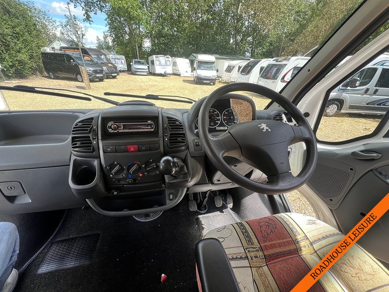 Compass 4 Berth Rear Ushaped  Lounge 2.0 3dr Chassis Cab Manual Diesel