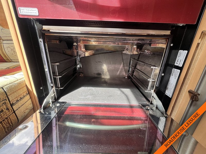 Compass 4 Berth Rear Ushaped  Lounge 2.0 3dr Chassis Cab Manual Diesel