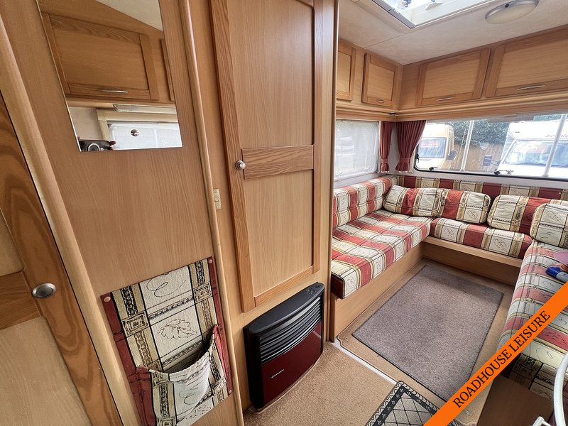 Compass 4 Berth Rear Ushaped  Lounge 2.0 3dr Chassis Cab Manual Diesel