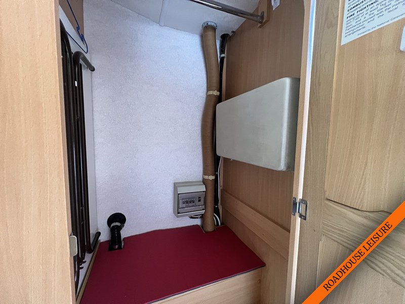 Compass 4 Berth Rear Ushaped  Lounge 2.0 3dr Chassis Cab Manual Diesel