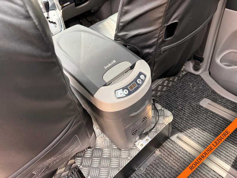 Toyota Alphard V6 Auto Microcamper 2 Berth  MPV 3.0L  Petrol