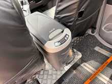 Toyota Alphard V6 Auto 2 Berth Micro Camper 4 Belts ( no pop top ) 2002 3.0L Petrol MPV Automatic with LPG