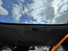 Toyota Alphard V6 Auto 2 Berth Micro Camper 4 Belts ( no pop top ) 2002 3.0L Petrol MPV Automatic with LPG