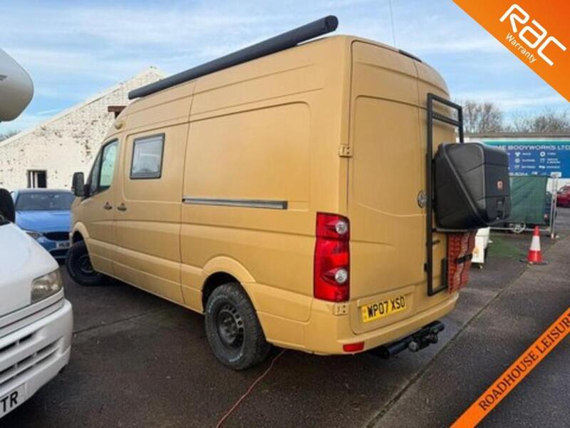 Volkswagen 2 Berth with 2 Belts, rear shower room