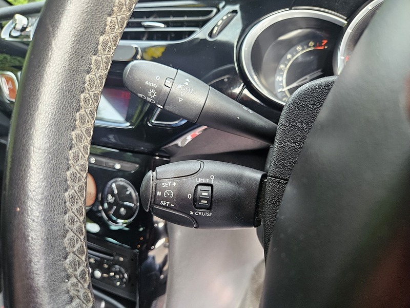 Citroen 1.2 PureTech DStyle Plus Hatchback 3dr Petrol Manual Euro 6 (s/s) (110 ps)