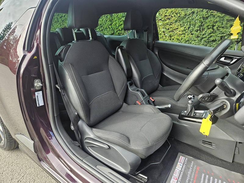 Citroen 1.2 PureTech DStyle Plus Hatchback 3dr Petrol Manual Euro 6 (s/s) (110 ps)