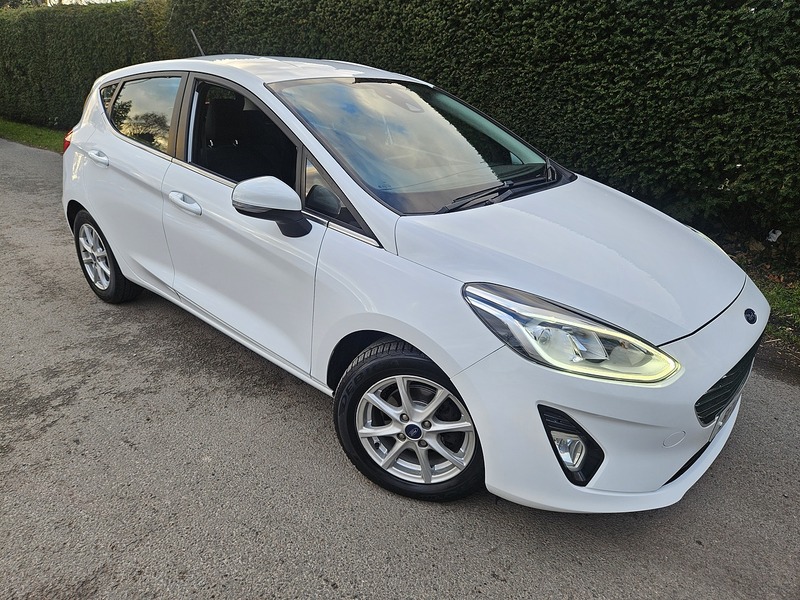Ford 1.0T EcoBoost Zetec Hatchback 5dr Petrol Auto Euro 6 (s/s) (100 ps)