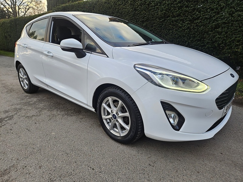 Ford 1.0T EcoBoost Zetec Hatchback 5dr Petrol Auto Euro 6 (s/s) (100 ps)