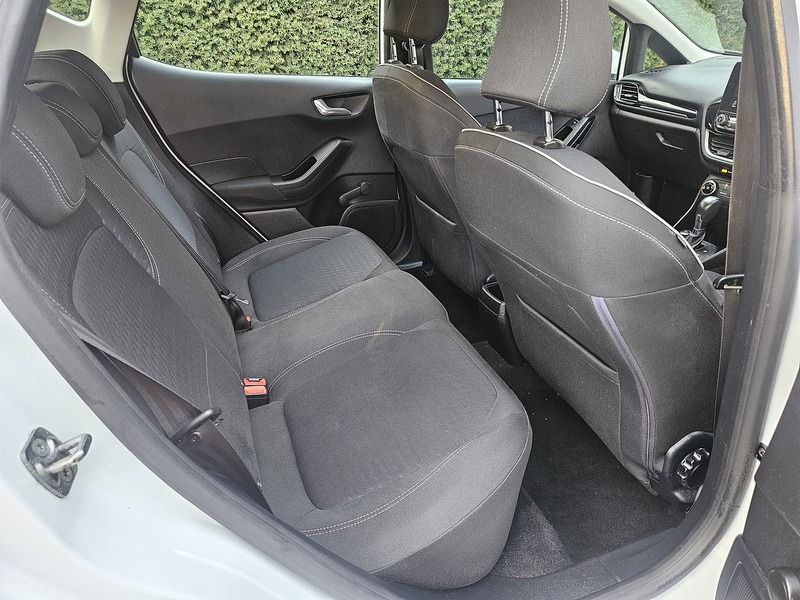 Ford 1.0T EcoBoost Zetec Hatchback 5dr Petrol Auto Euro 6 (s/s) (100 ps)