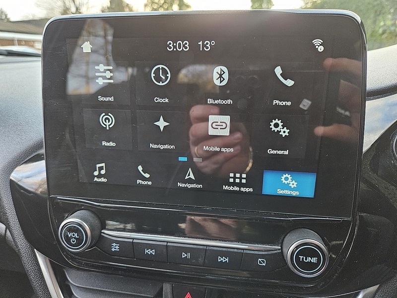 Ford 1.0T EcoBoost Zetec Hatchback 5dr Petrol Auto Euro 6 (s/s) (100 ps)