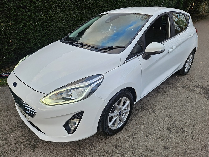 Ford 1.0T EcoBoost Zetec Hatchback 5dr Petrol Auto Euro 6 (s/s) (100 ps)