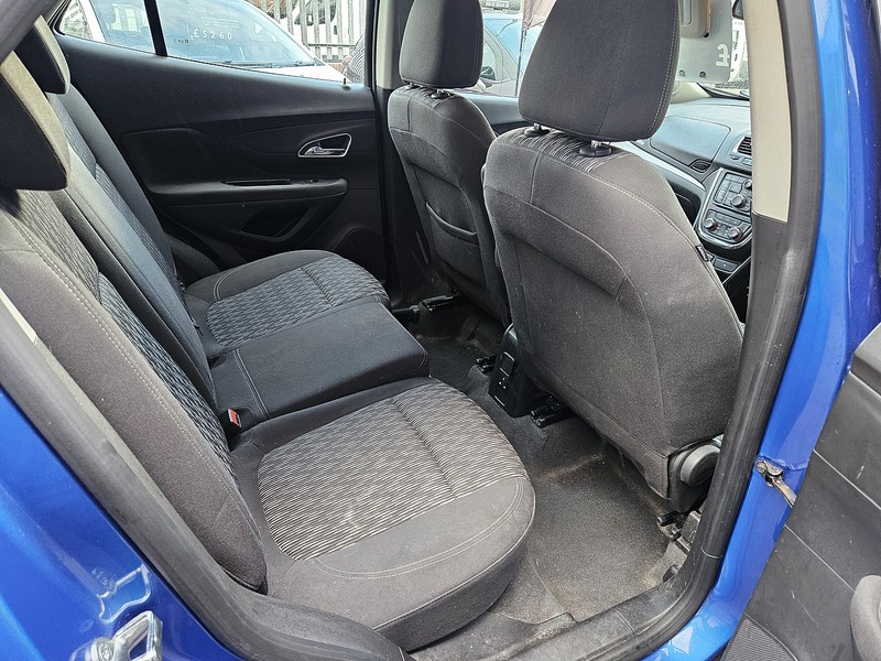 Vauxhall 1.6i Exclusiv SUV 5dr Petrol Manual 2WD Euro 6 (s/s) (115 ps)