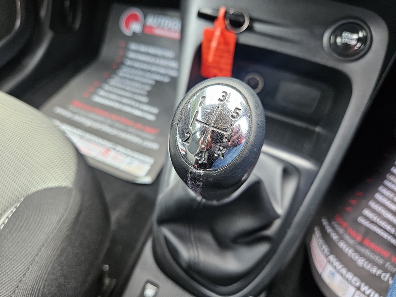 Renault 0.9 TCe ENERGY Expression + SUV 5dr Petrol Manual Euro 5 (s/s) (90 ps)