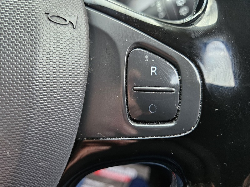 Renault 0.9 TCe ENERGY Expression + SUV 5dr Petrol Manual Euro 5 (s/s) (90 ps)