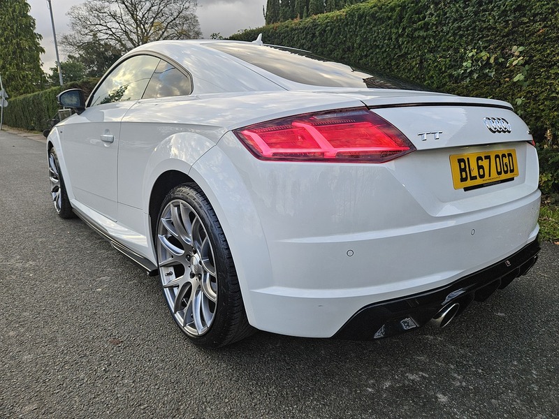 Audi 2.0 TDI Black Edition Coupe 3dr Diesel S Tronic quattro Euro 6 (s/s) (184 ps)