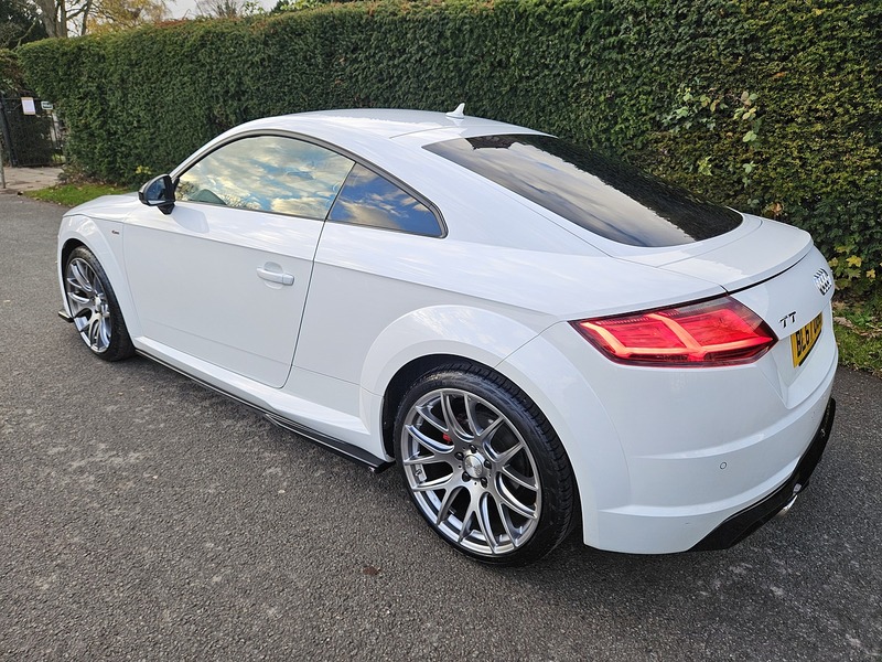 Audi 2.0 TDI Black Edition Coupe 3dr Diesel S Tronic quattro Euro 6 (s/s) (184 ps)