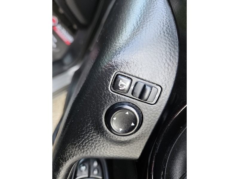 Nissan 1.5 dCi Tekna SUV 5dr Diesel Manual 2WD Euro 6 (s/s) (110 ps)