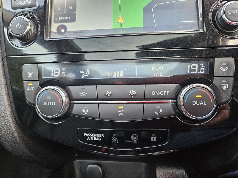 Nissan 1.5 dCi Tekna SUV 5dr Diesel Manual 2WD Euro 6 (s/s) (110 ps)