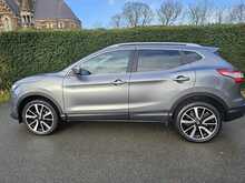 Nissan Qashqai dCi Tekna 