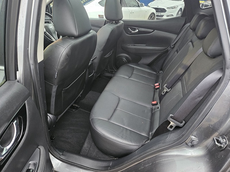 Nissan 1.5 dCi Tekna SUV 5dr Diesel Manual 2WD Euro 6 (s/s) (110 ps)