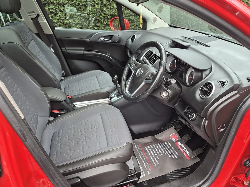 Vauxhall 1.4i Turbo SE MPV 5dr Petrol Manual Euro 6 (120 ps)