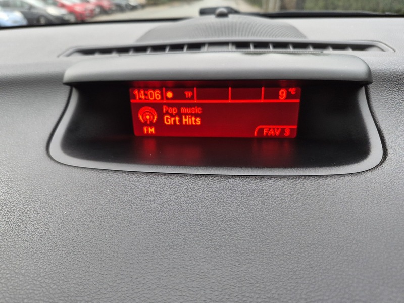 Vauxhall 1.4i Turbo SE MPV 5dr Petrol Manual Euro 6 (120 ps)