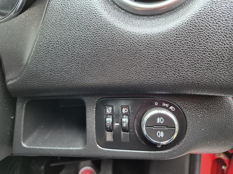 Vauxhall 1.4i Turbo SE MPV 5dr Petrol Manual Euro 6 (120 ps)