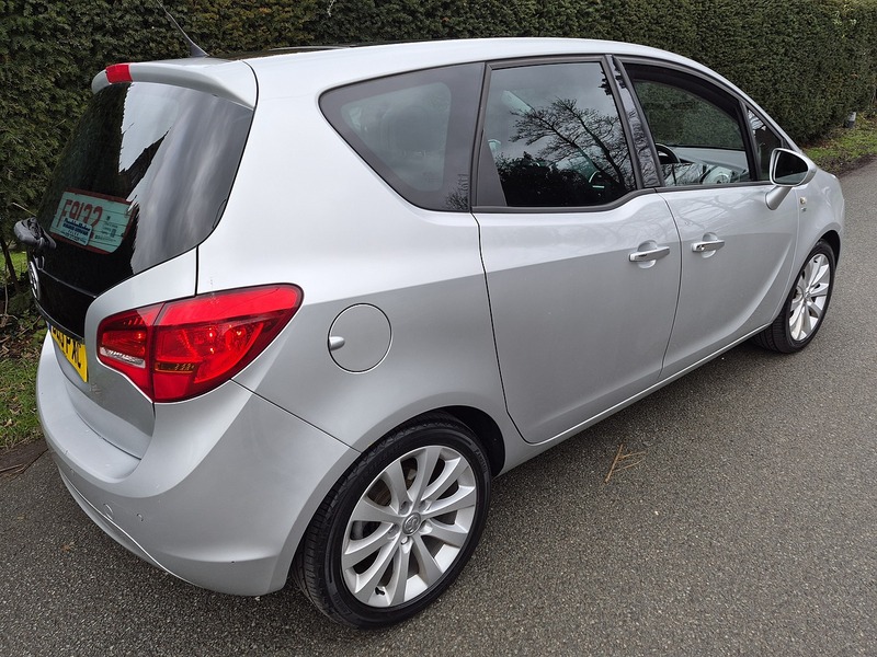 Vauxhall 1.4 16V SE MPV 5dr Petrol Manual Euro 5 (100 ps)